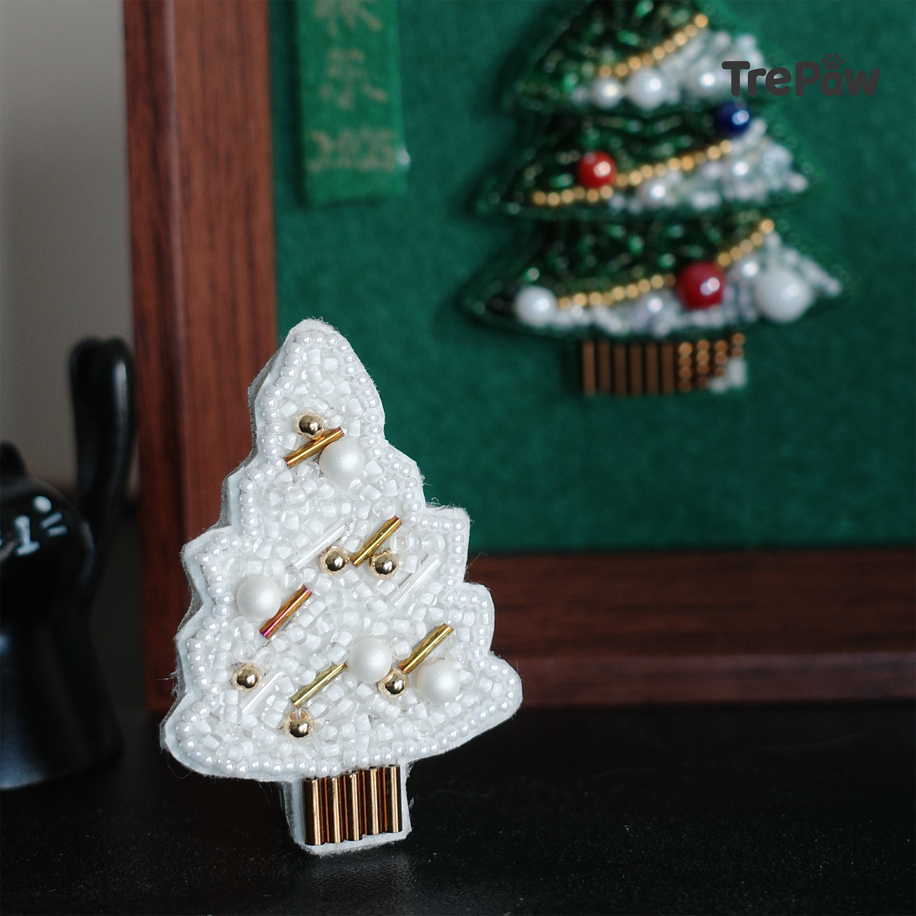 Frosted Christmas tree DIY bead embroidery hair clip kit in white and pearl-like beads